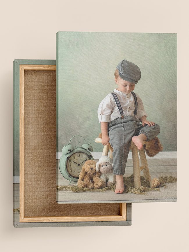24 Canvas Mockup copy copie